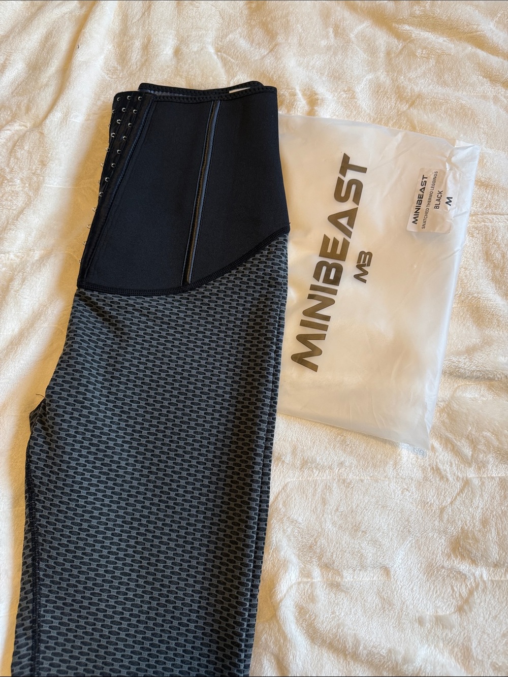 MiniBeast snatched Thermometer  High-Waist leggings